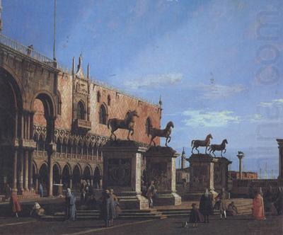 Capriccio con i cavalli della basilica posti sulla Piazzetta (mk21), Canaletto